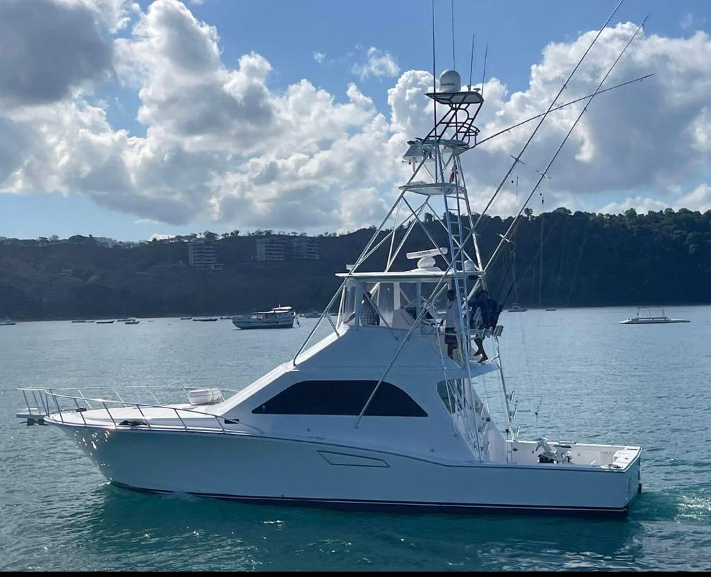 Ambition Sportfishing Yacht: Offshore Fishing at Los Sueños Marina